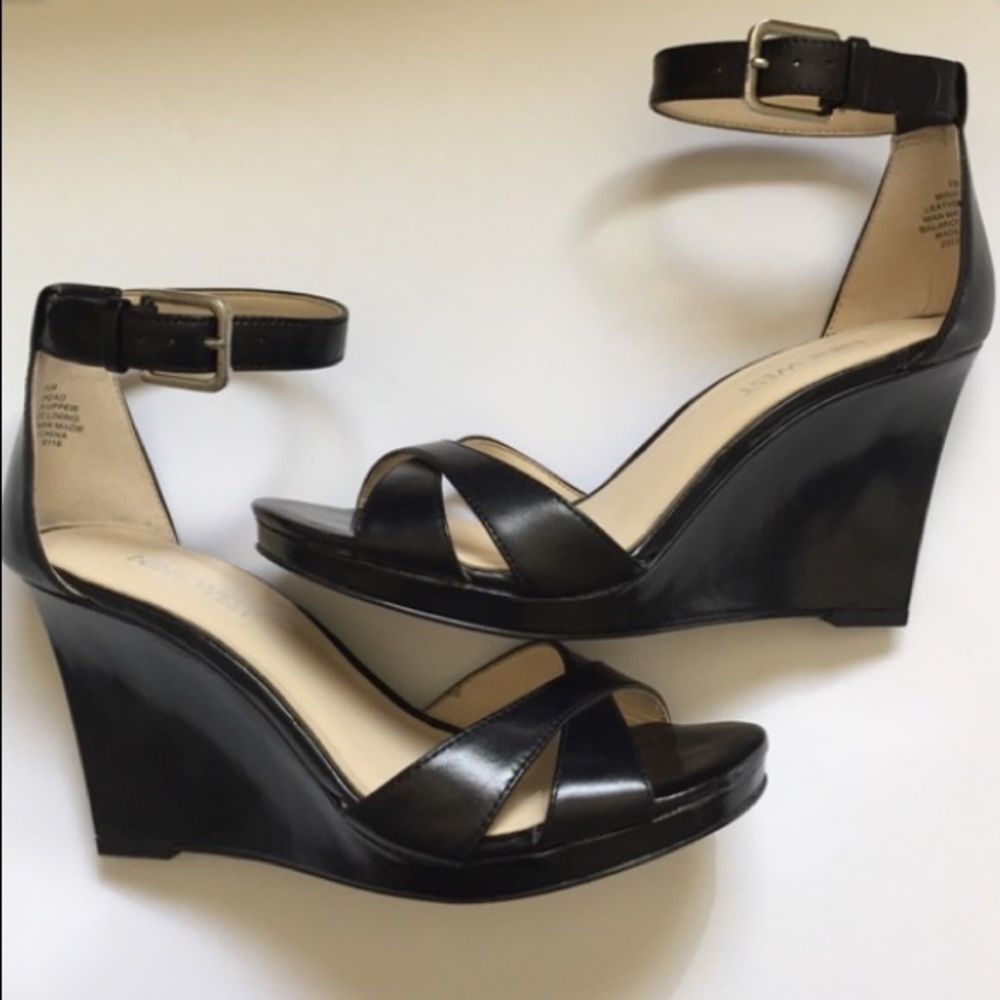 NINE WEST Mirandao black ankle strap wedge sandal